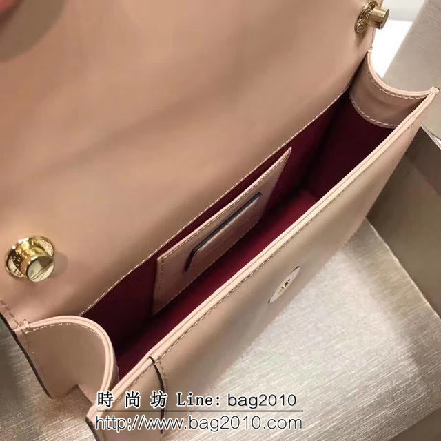 BVLGARI寶格麗 專櫃新款 蛇頭扣環 單層蛇頭包 鏈條單肩斜挎包 B39174 FYD1323